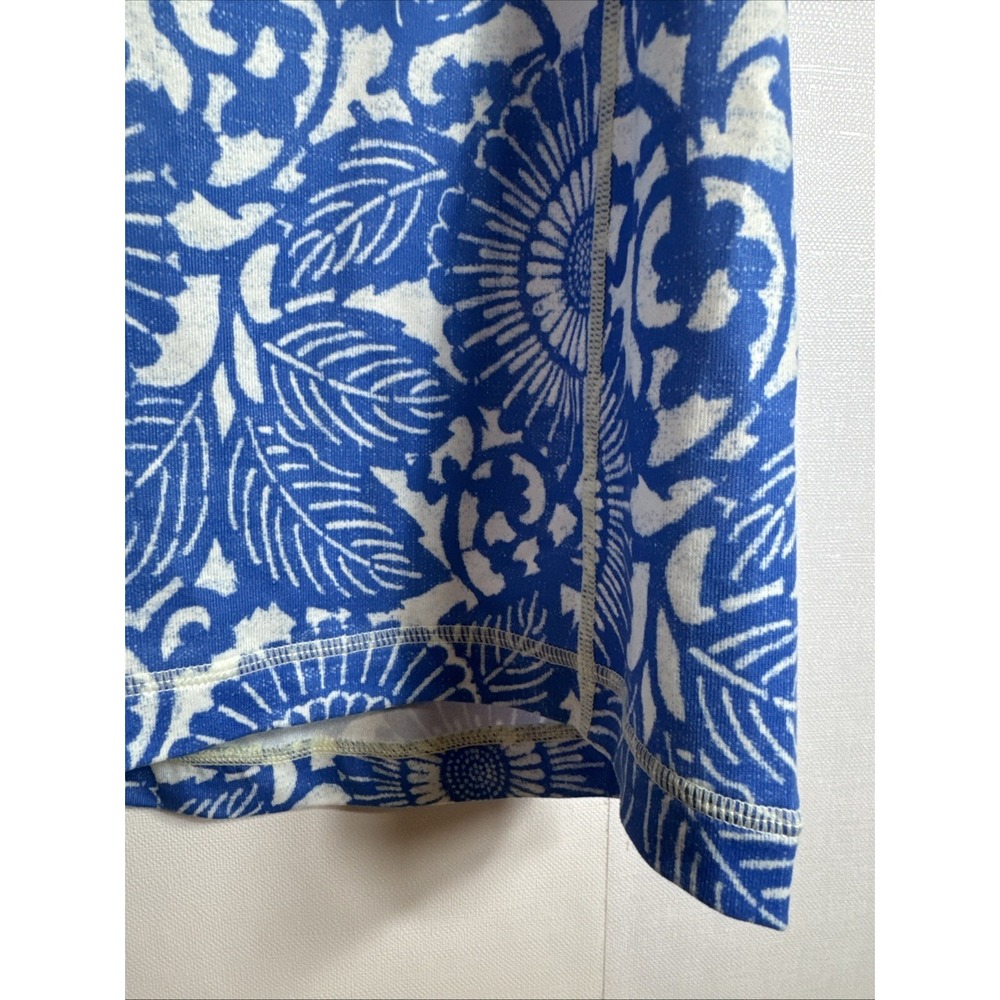Lululemon Scoop Neck Tank Women's 4 Blue & White Floral Pattern‎ - Picture 7 of 10